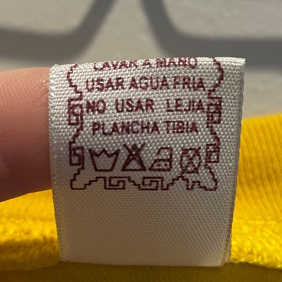 INCA PERU - bright yellow T-shirt “Inca Kola” applique - Picture 5 of 5